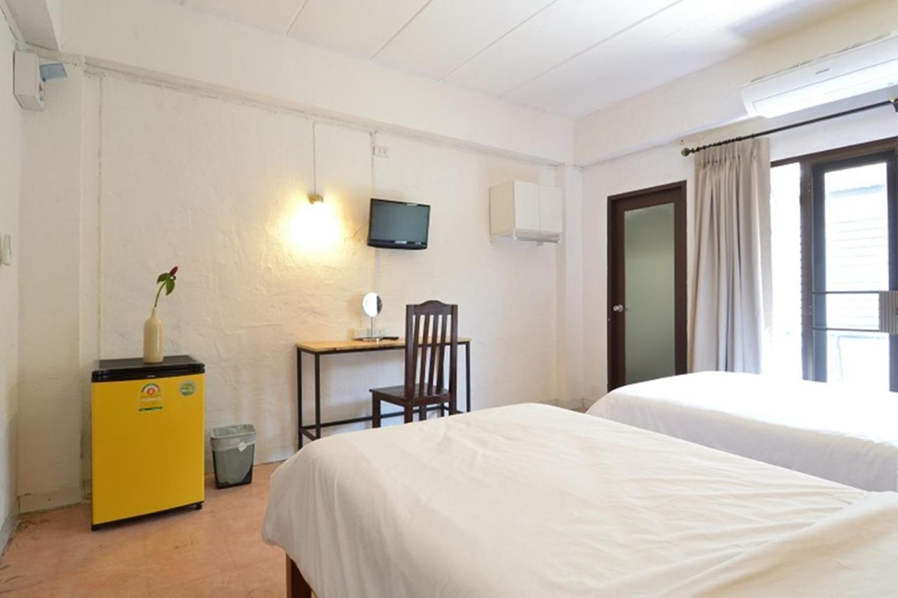 Isleep Guesthouse Chiang Mai Exterior photo