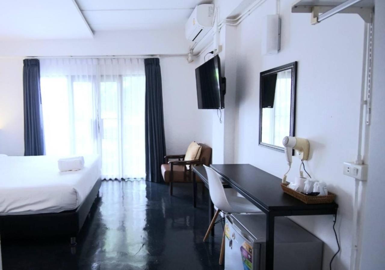 Isleep Guesthouse Chiang Mai Exterior photo